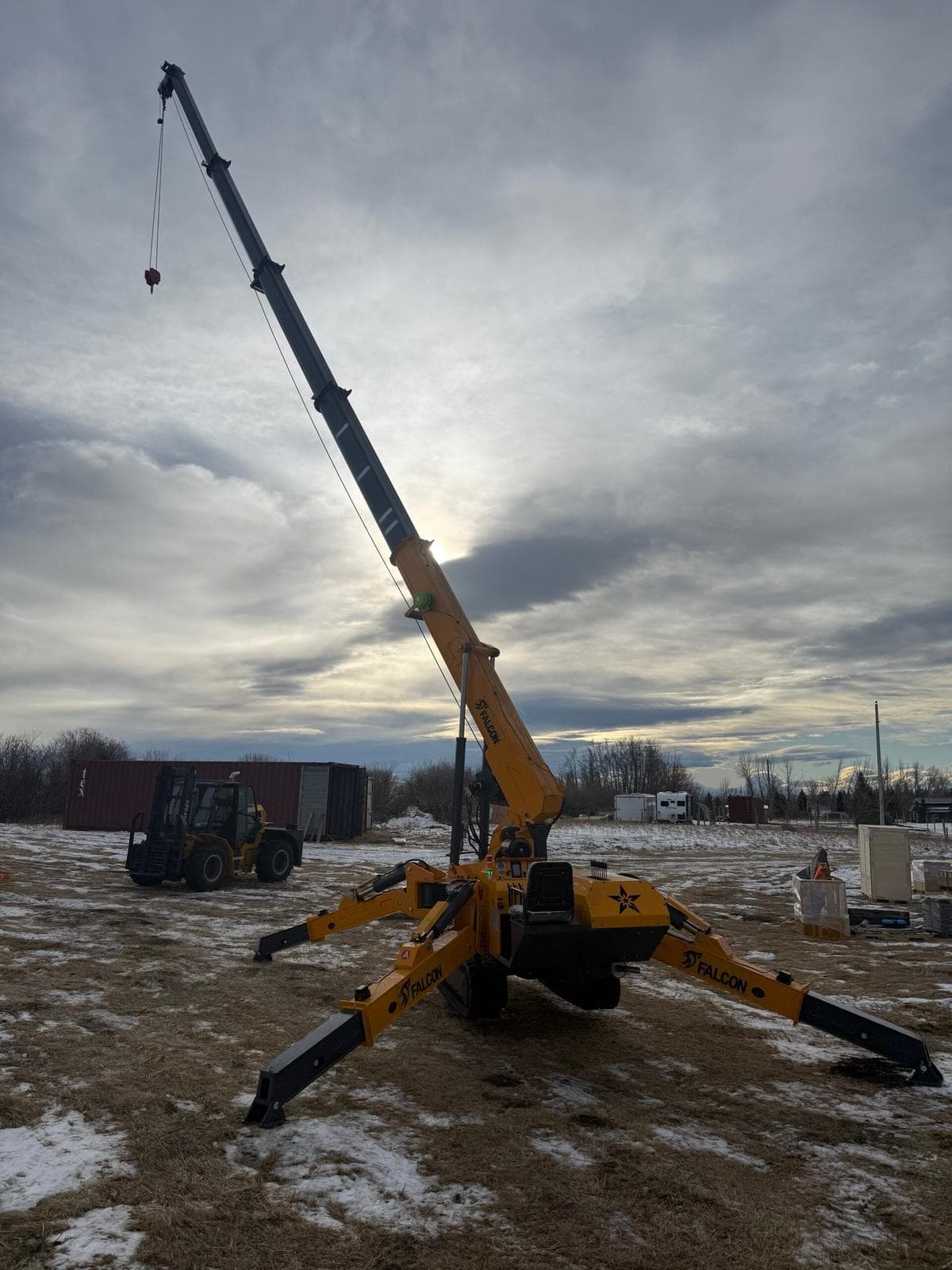 Mini crane photo 12