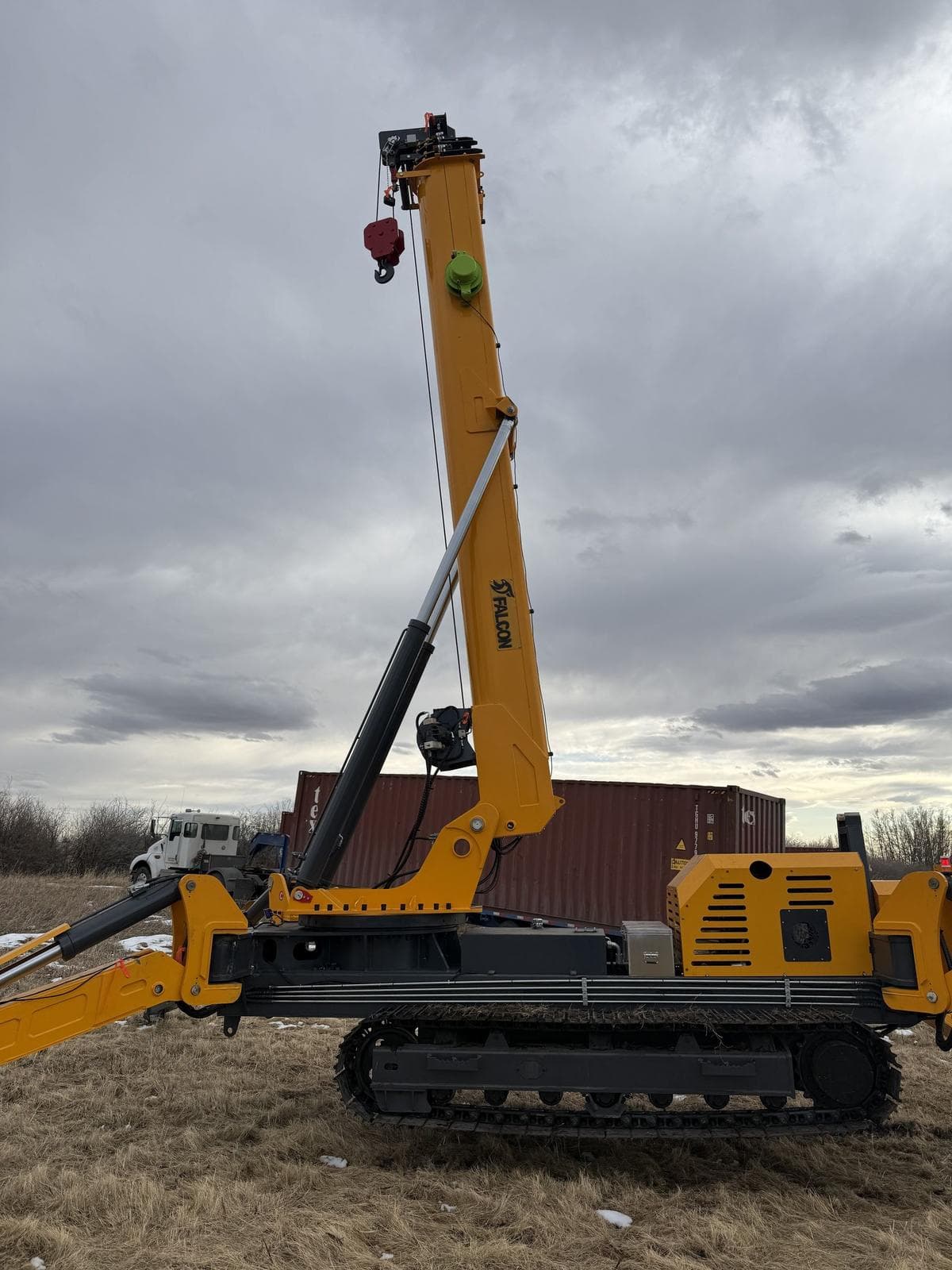 Mini crane photo 3